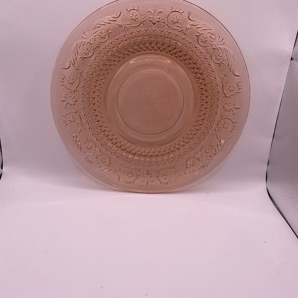 Vintage Kig (Indonesia), Pink Depression Glass Dinner Plate Trellis Pink Pattern